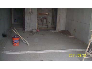 九寨印象7號(hào)樓全新3房樣板間裝飾工程正在進(jìn)行時(shí)