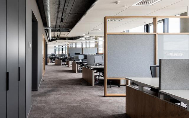 裝修寶典重慶辦公室裝修水電改造安裝從哪些地方省錢(qián)？