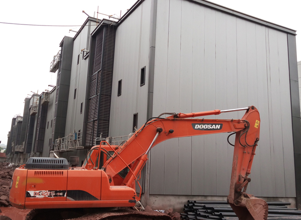 重慶銀翔集團(tuán)—縱達(dá)國際BC區(qū)、1-4#樓外墻裝修施工照片